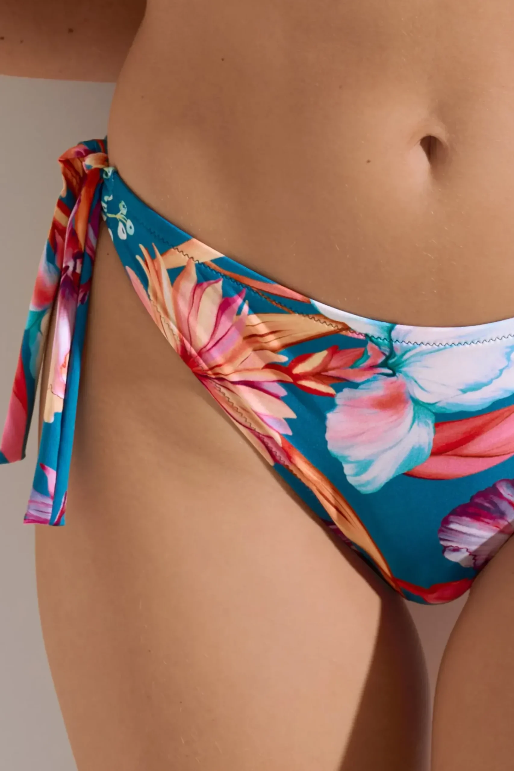 New Bikinislip mit seitlichen Bindebändchen »Rimini« Damen Unterteile
