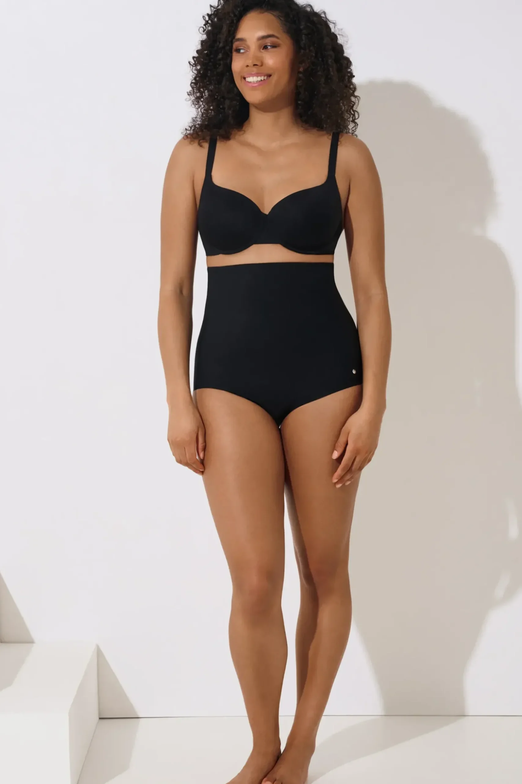 Best Hoher, Figurformender Slip »Bella« Damen Figurformend
