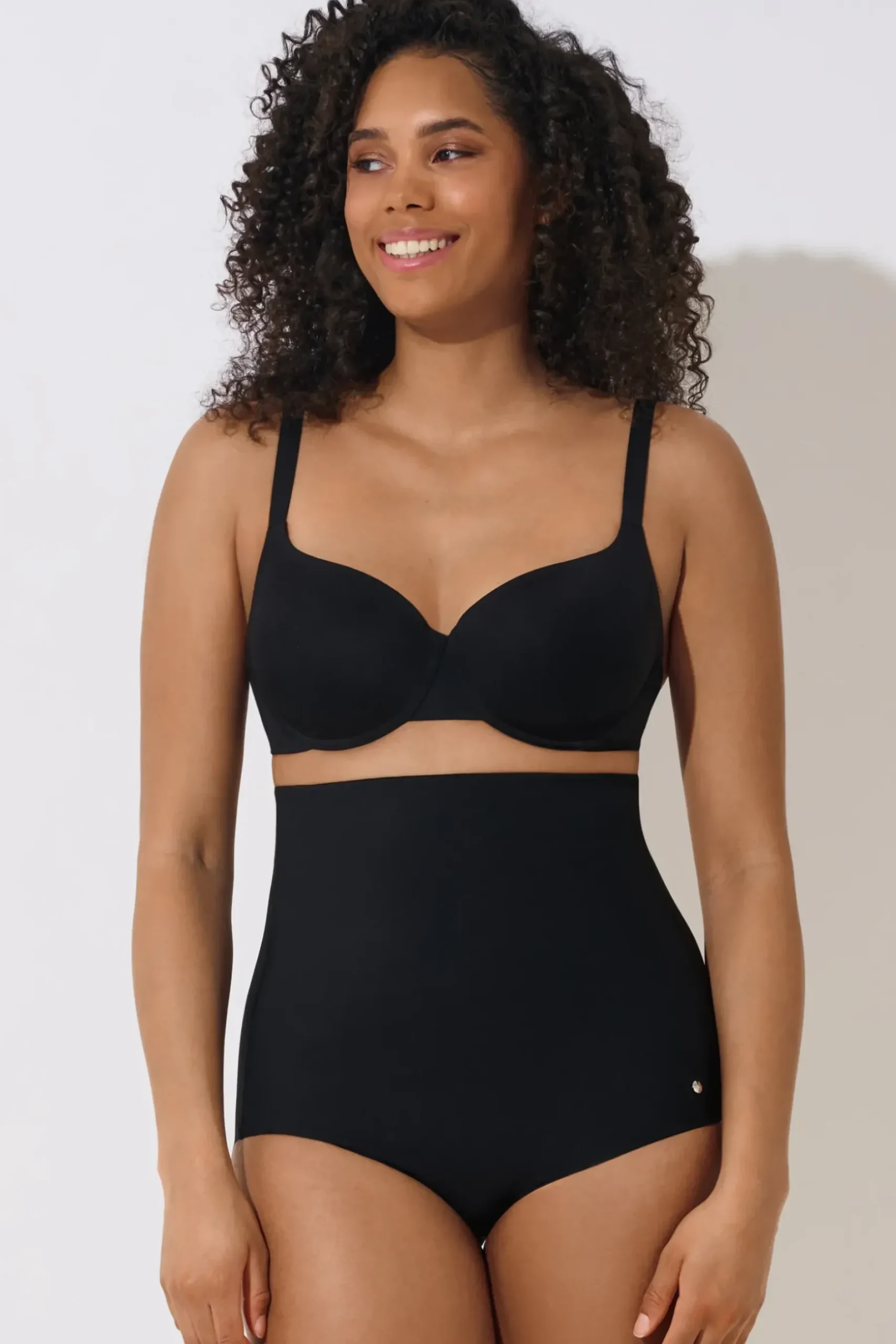 Best Hoher, Figurformender Slip »Bella« Damen Figurformend