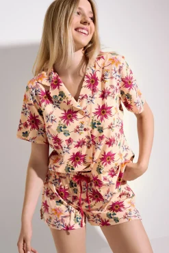 New Pyjama mit Schlafshirt und Shorts »Flowers« Damen Pyjamas