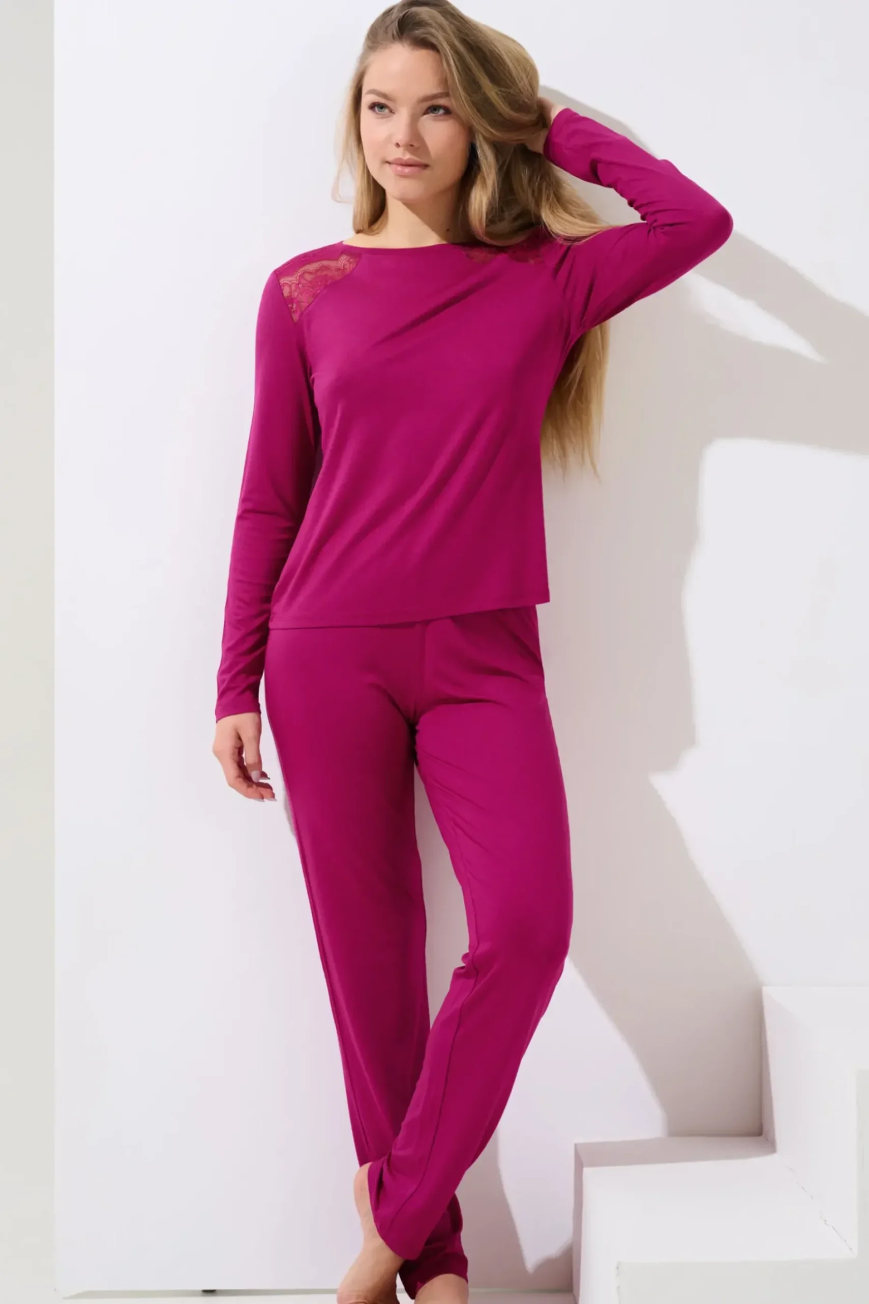 Online Pyjama mit Schlafshirt und Hose »Evelyn« Damen Pyjamas