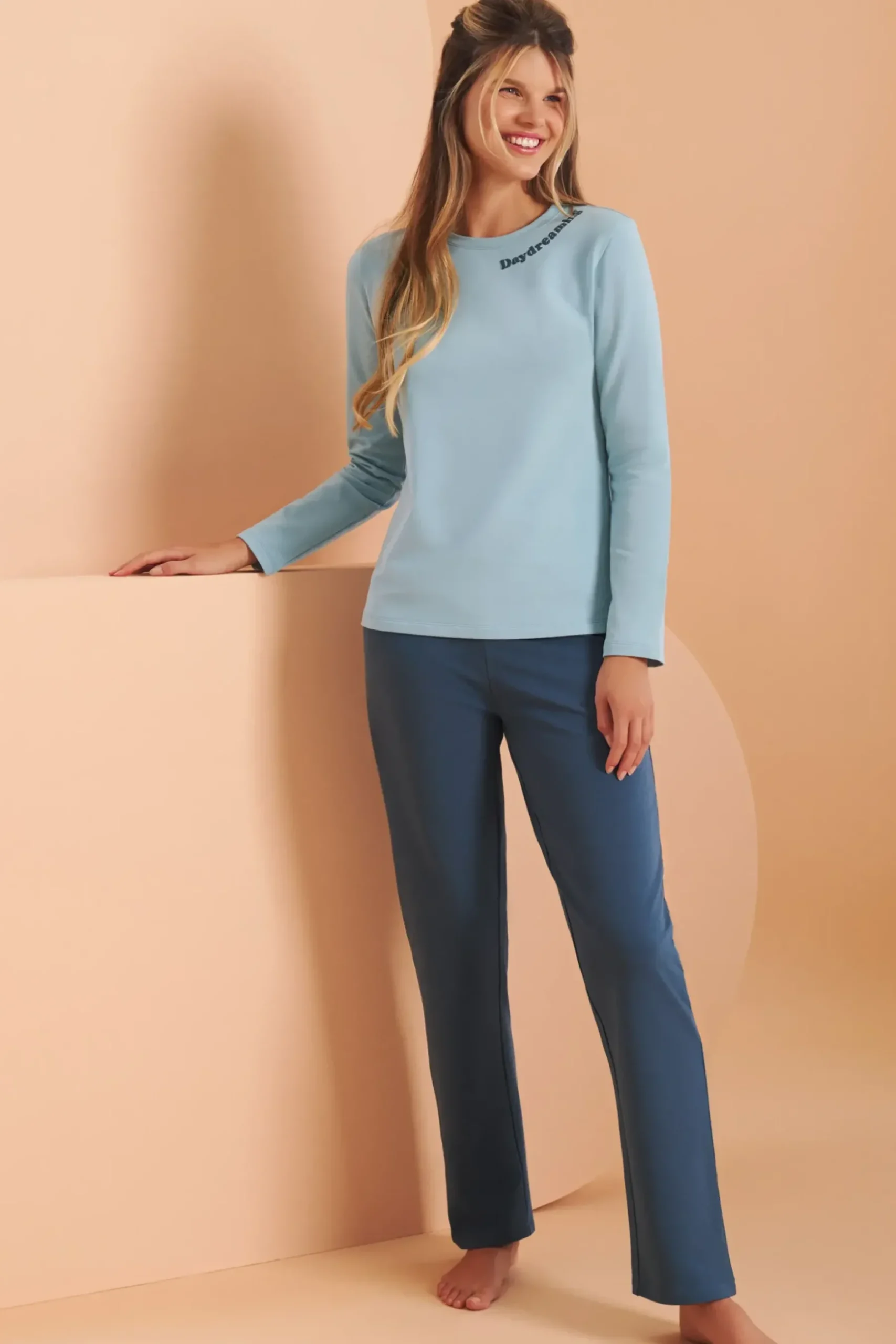 Hot Pyjama mit Schlafshirt und Hose »Delightful« - Loungewear Damen Pyjamas